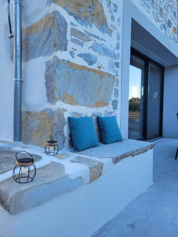 Ferme Peyroutet Bed & Breakfast Asson