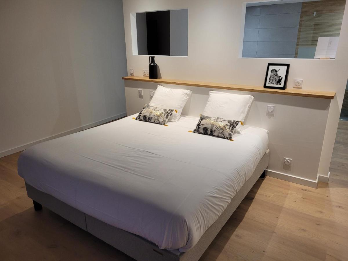 Ferme Peyroutet Bed & Breakfast *